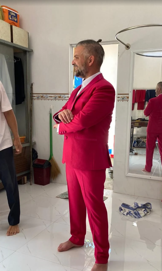 Xem ảnh  của khách hàng - Anh Tailor